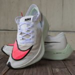 Nike Vaporfly 4 running shoes – lightweight racing shoes with carbon plate technology